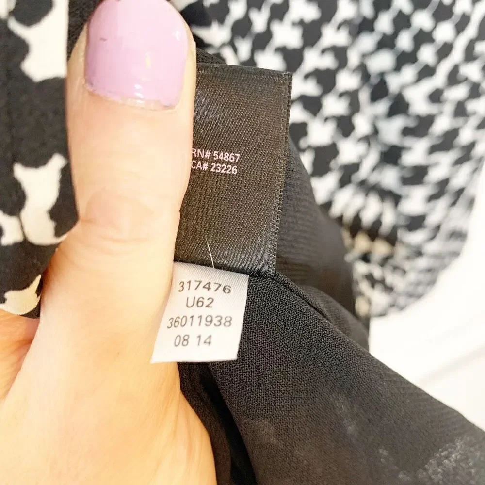 Victoria’s Secret Black White Houndstooth Plaid ScoopNeck Long Sleeve Dress Sz 4